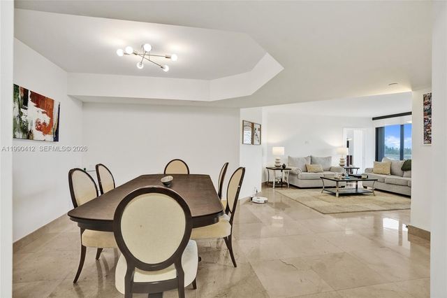 3598 Yacht Club Drive 702, Aventura, FL 33180