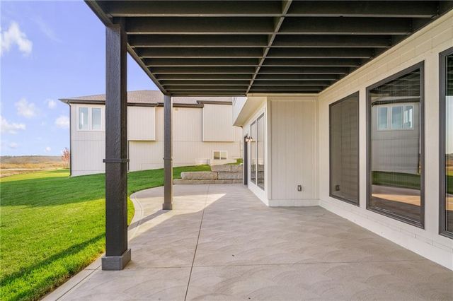 11209 S Sunray Street, Olathe, KS 66061