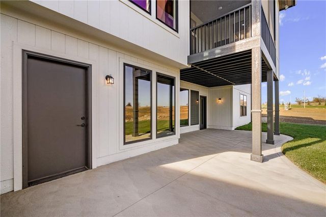 11209 S Sunray Street, Olathe, KS 66061