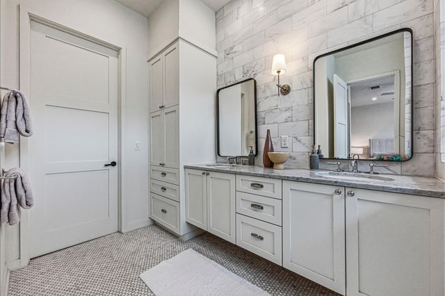 2512 Watkins WAY, Austin, TX 78746
