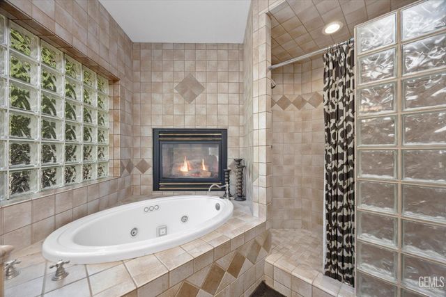 10820 Bonita Way, Wofford Heights, CA 93285