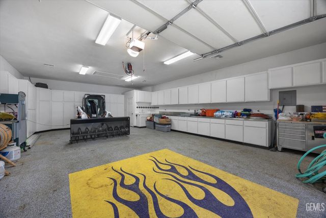 10820 Bonita Way, Wofford Heights, CA 93285