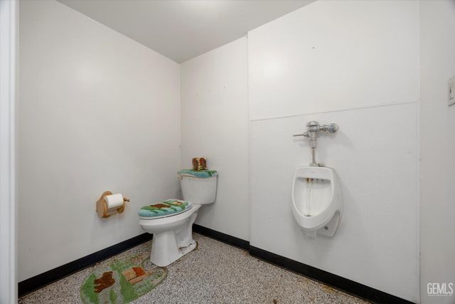 10820 Bonita Way, Wofford Heights, CA 93285