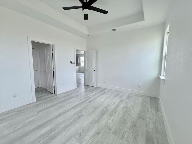 523 Road 5844, Cleveland, TX 77327