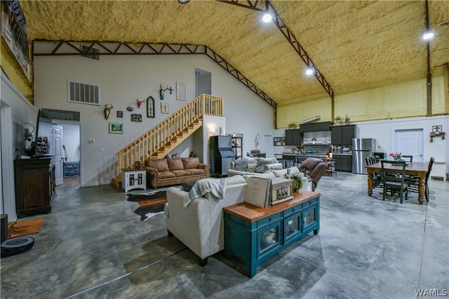 20361 William Kelly, Northport, AL 35475