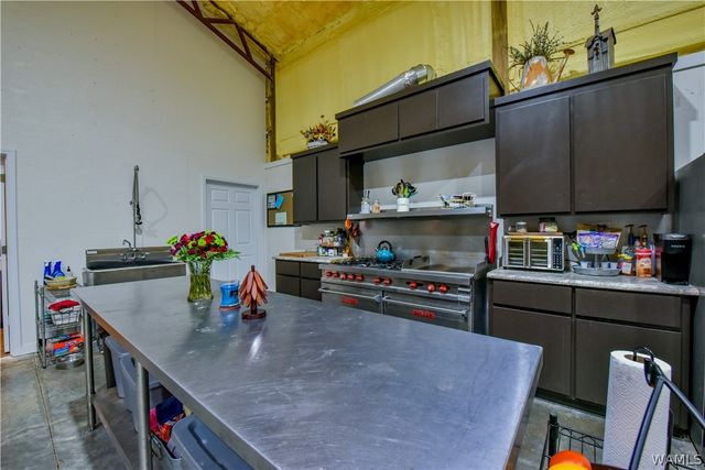 20361 William Kelly, Northport, AL 35475