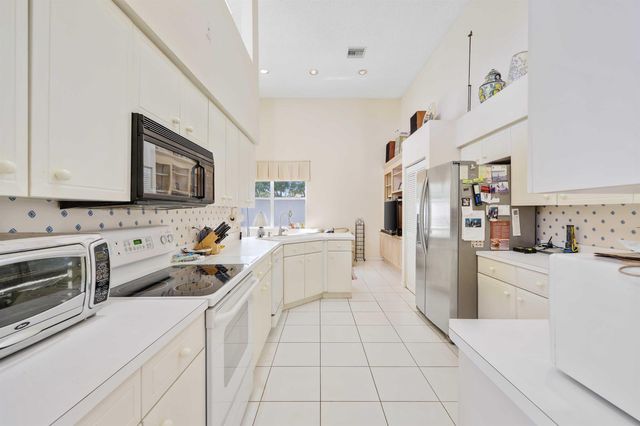 2502 NW 66th Drive, Boca Raton, FL 33496