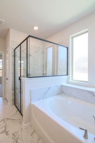 2009 Creekvista Drive, Lewisville, TX 75010