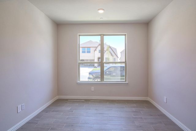 2009 Creekvista Drive, Lewisville, TX 75010