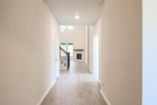 2009 Creekvista Drive, Lewisville, TX 75010