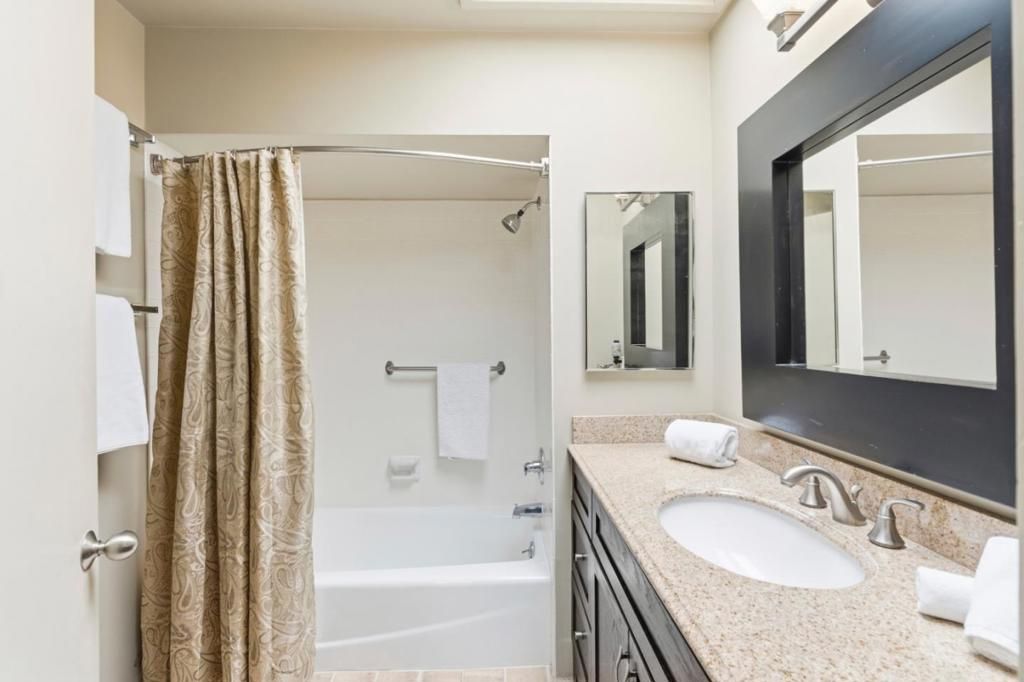 Image 37 of property listing at 3369 Trevis Way, Carmel, CA 93923