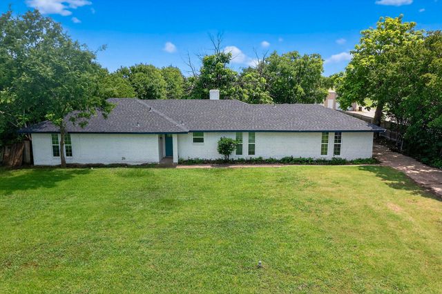 600 Pierce Road, Red Oak, TX 75154