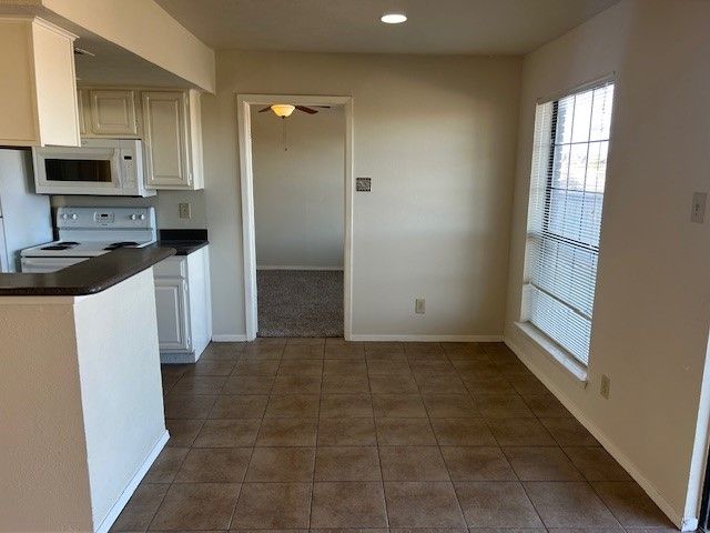 4544 Chaha Road 103, Garland, TX 75043