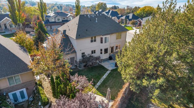 273 E PARK VIEW CIR, Bountiful, UT 84010