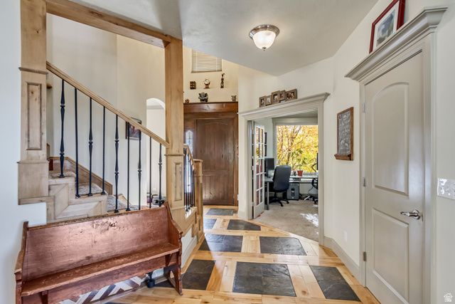 273 E PARK VIEW CIR, Bountiful, UT 84010