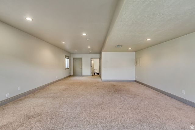 273 E PARK VIEW CIR, Bountiful, UT 84010