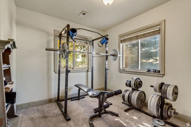 273 E PARK VIEW CIR, Bountiful, UT 84010