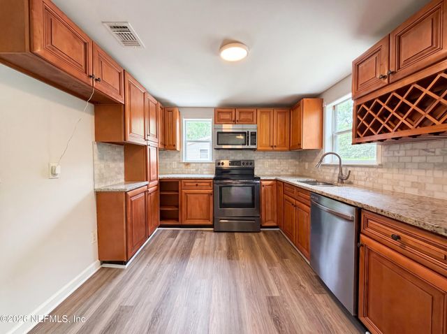 7008 THURSTON Road, Jacksonville, FL 32210