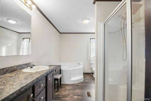 29400 Meadow, Gibraltar, MI 48173