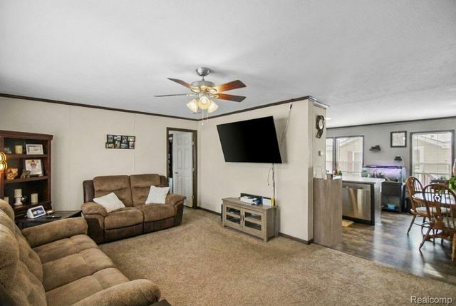 29400 Meadow, Gibraltar, MI 48173