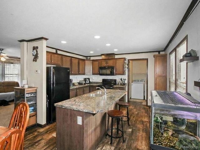 29400 Meadow, Gibraltar, MI 48173