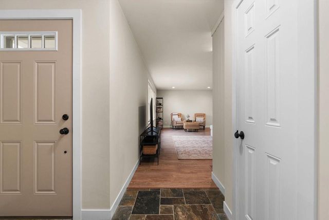 433 Seminole Road, Janesville, WI 53545
