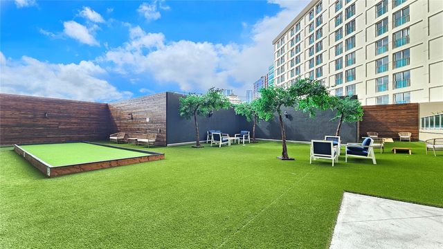 410 Atkinson Drive 859, Honolulu, HI 96814