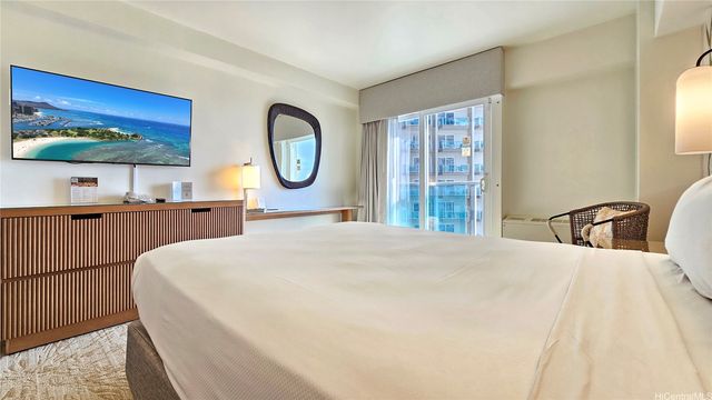 410 Atkinson Drive 859, Honolulu, HI 96814