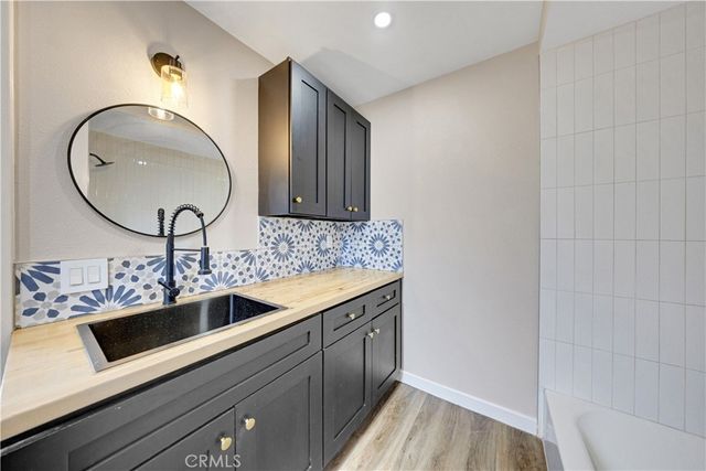 721 S Ross, Santa Ana, CA 92701