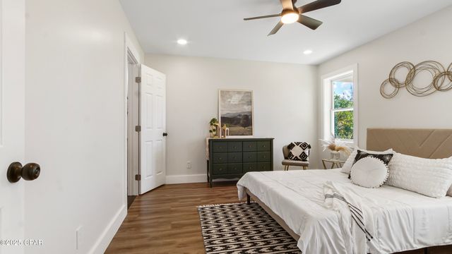 2402 E 16th Court, Panama City, FL 32405