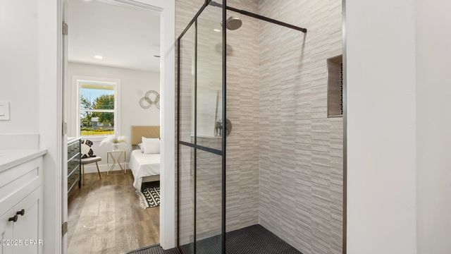 2402 E 16th Court, Panama City, FL 32405