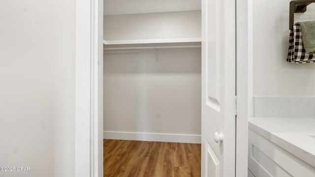 2402 E 16th Court, Panama City, FL 32405