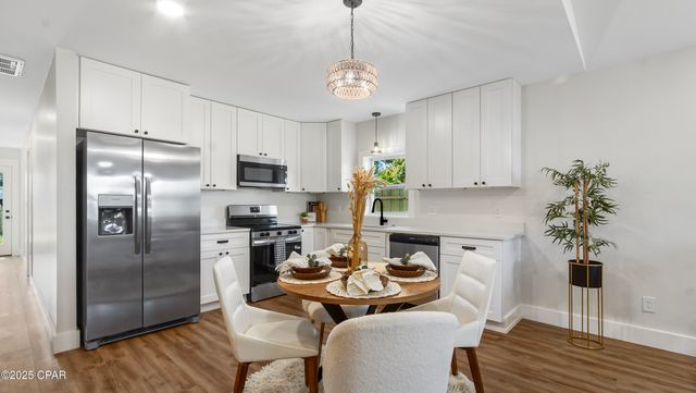 2402 E 16th Court, Panama City, FL 32405