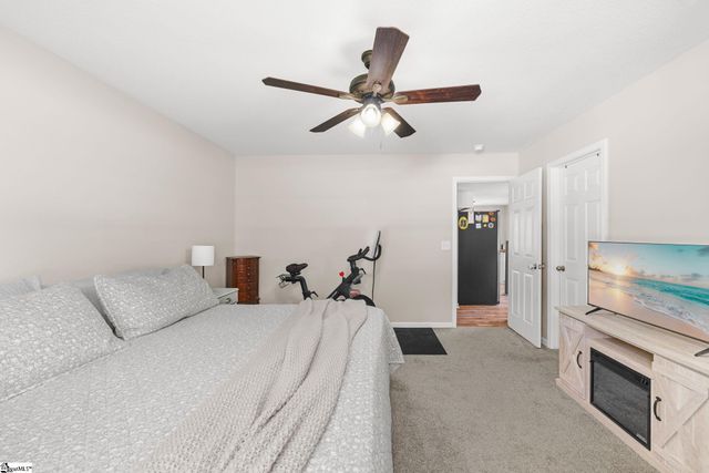 4 Richmond Drive, Greenville, SC 29617