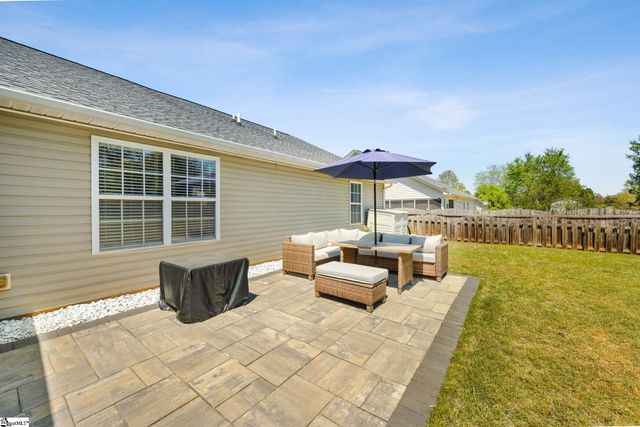 4 Richmond Drive, Greenville, SC 29617