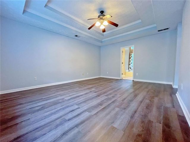 3060 Oak Meadow Drive, Snellville, GA 30078