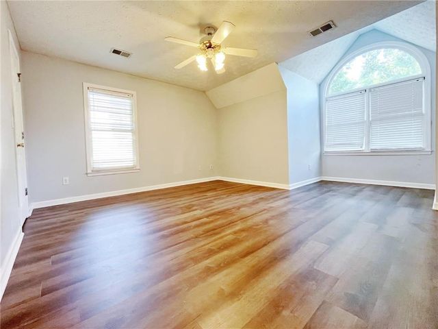 3060 Oak Meadow Drive, Snellville, GA 30078