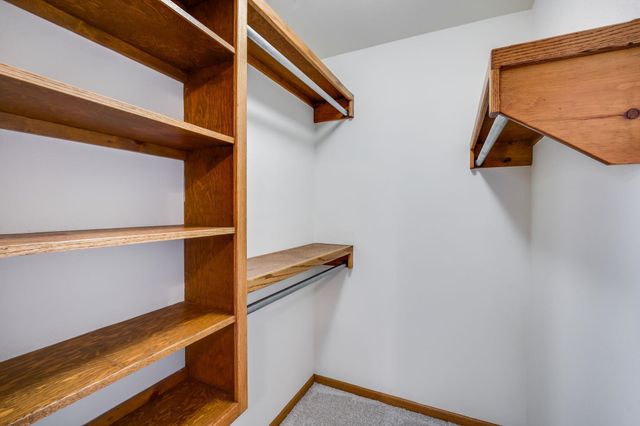 118 Chapel Dr, Andover, KS 67002