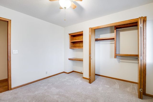 118 Chapel Dr, Andover, KS 67002