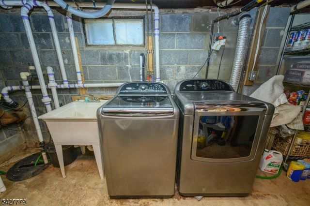 315 S 19Th Ave, Manville Boro, NJ 08835