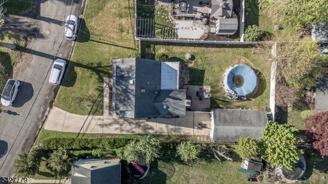 315 S 19Th Ave, Manville Boro, NJ 08835