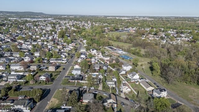 315 S 19Th Ave, Manville Boro, NJ 08835