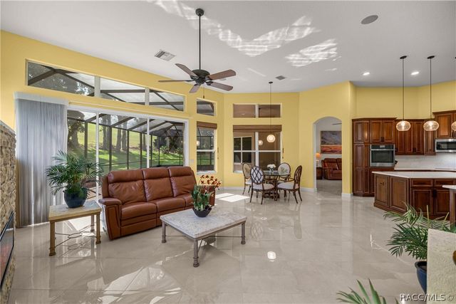 1861 N Eagle Chase Drive, Hernando, FL 34442