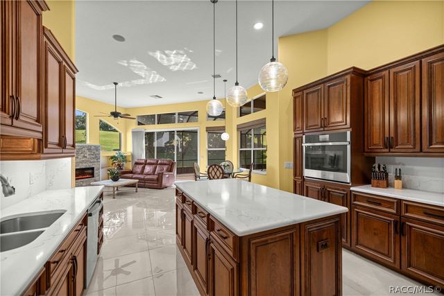 1861 N Eagle Chase Drive, Hernando, FL 34442