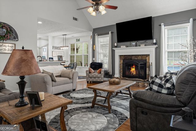 207 Dr Elliott Road, Newnan, GA 30263