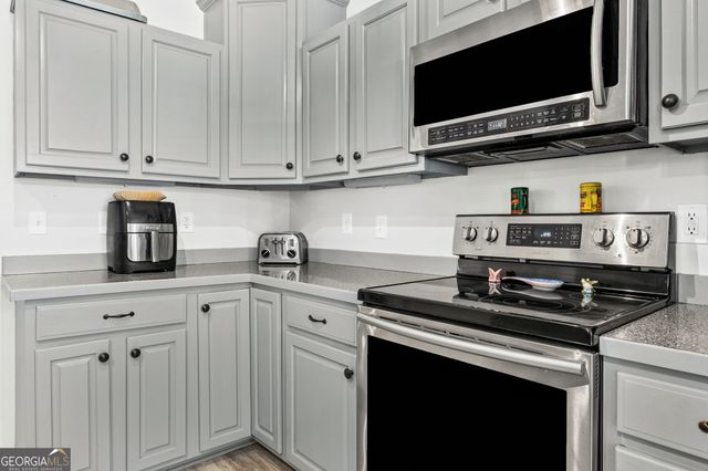 207 Dr Elliott Road, Newnan, GA 30263