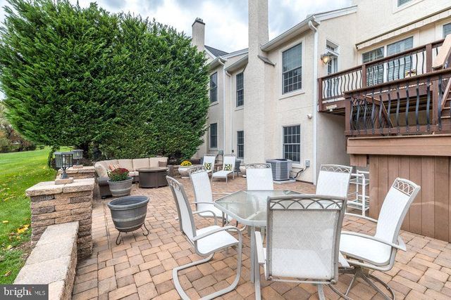 23 BRIANNA RD, Holland, PA 18966