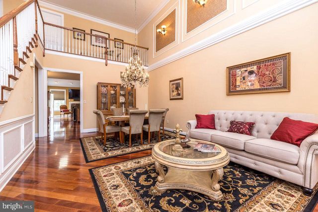 23 BRIANNA RD, Holland, PA 18966