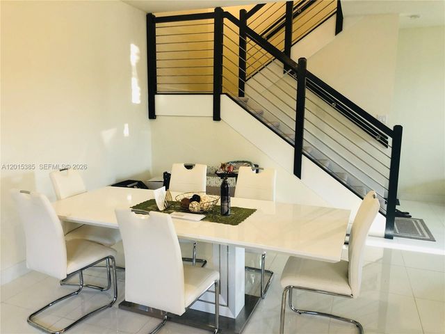 10597 NW NW 81 TERRACE 10597, Doral, FL 33178