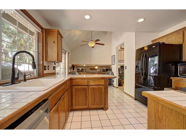 16165 Sw COPPER CREEK Dr, Portland, OR 97224